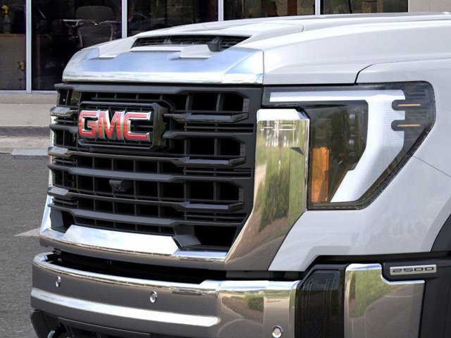 2025 GMC Sierra 2500HD Pro - Photo 13