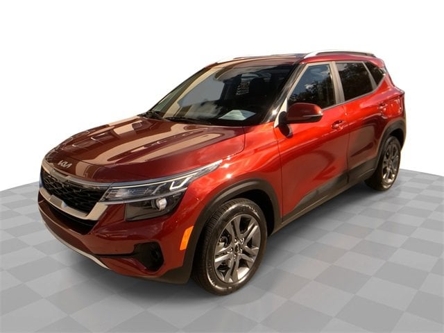 2023 Kia Seltos S's photo