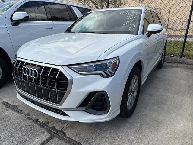 2021 Audi Q3 S Line Premium Plus's photo