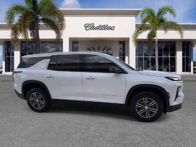 2024 Chevrolet Traverse LS - Photo 17