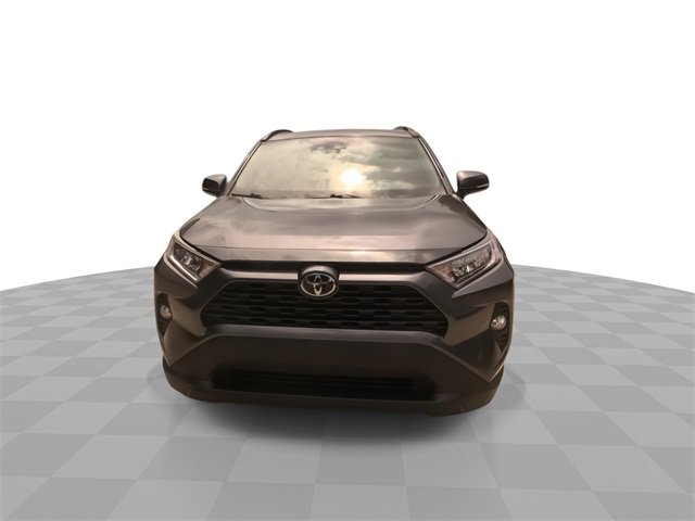 2021 Toyota RAV4 XLE photo 4