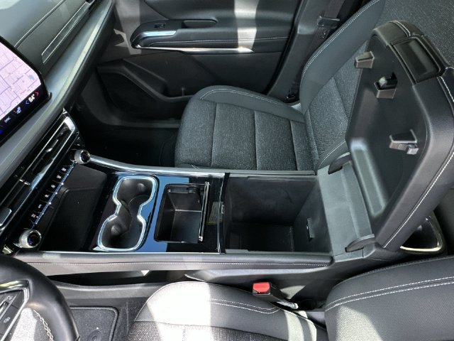 2024 Chevrolet Traverse LS - Photo 29