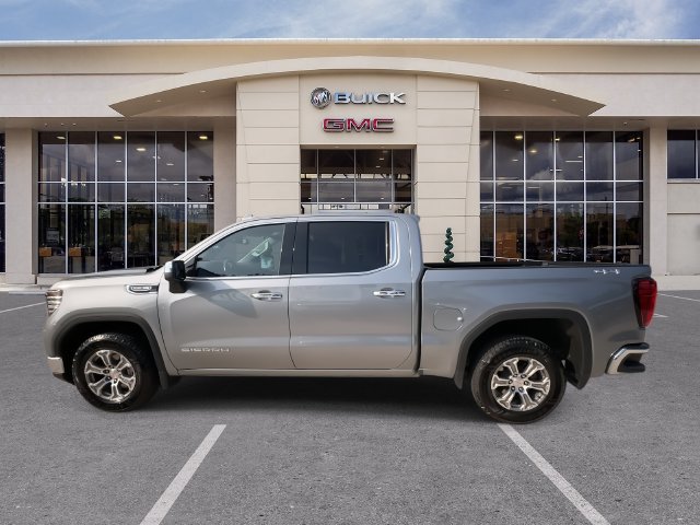 2025 GMC Sierra 1500 SLT - Photo 9