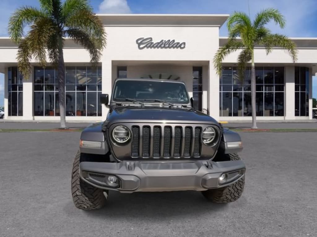 Used 2021 Jeep Wrangler Unlimited Sahara Altitude 4x4 SUV