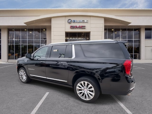2023 GMC Yukon XL Denali - Photo 10