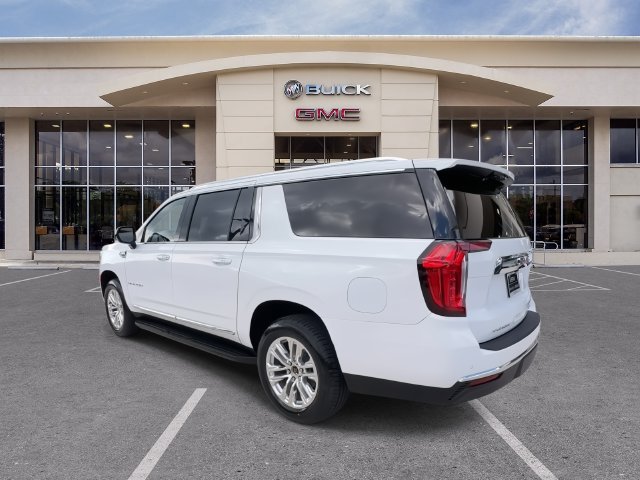 2024 GMC Yukon XL SLT - Photo 11