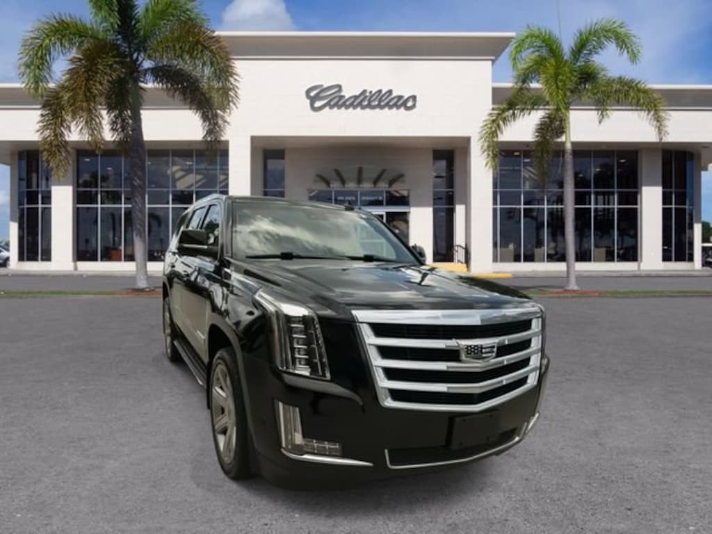 Used 2019 CADILLAC Escalade Luxury SUV