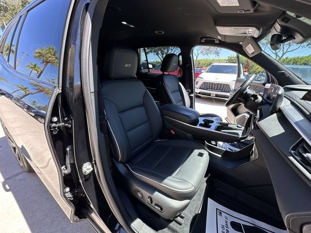 2025 Buick Enclave Sport Touring - Photo 32