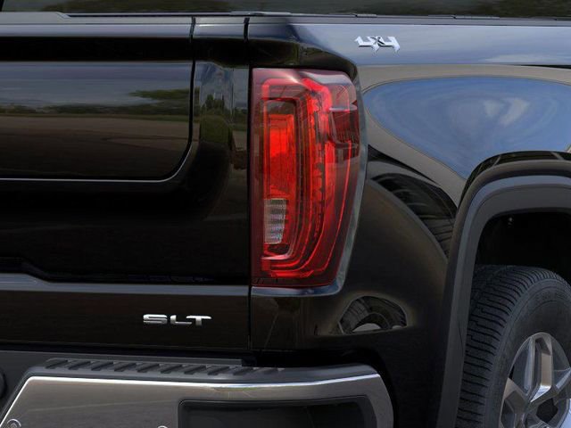 2026 GMC Sierra 1500 SLT - Photo 11