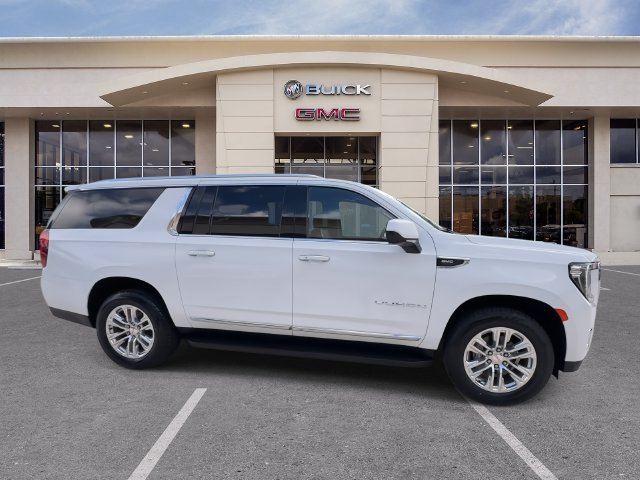 2024 GMC Yukon XL SLT - Photo 17