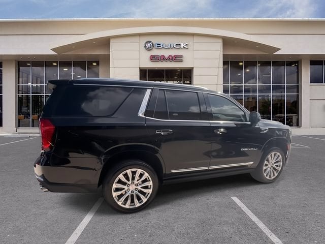 2023 GMC Yukon Denali - Photo 14