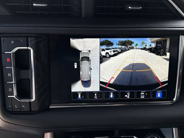 2023 GMC Yukon Denali - Photo 24