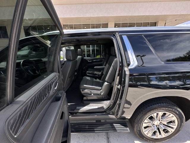 2023 GMC Yukon XL Denali - Photo 31