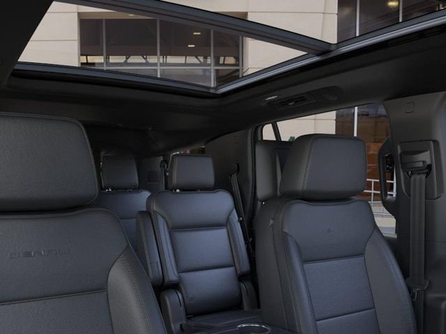 2026 GMC Yukon Denali - Photo 24