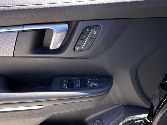 2025 Buick Enclave Sport Touring - Photo 21