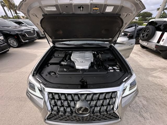 2022 Lexus GX Base - Photo 35