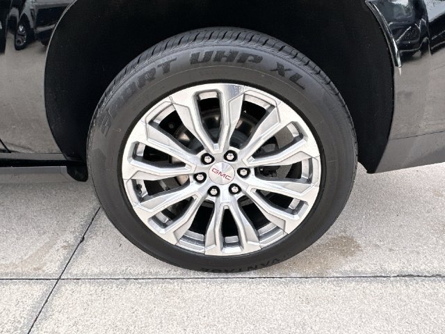 2023 GMC Yukon XL Denali - Photo 18