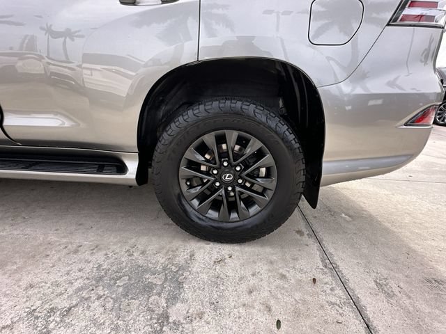 2022 Lexus GX Base - Photo 18