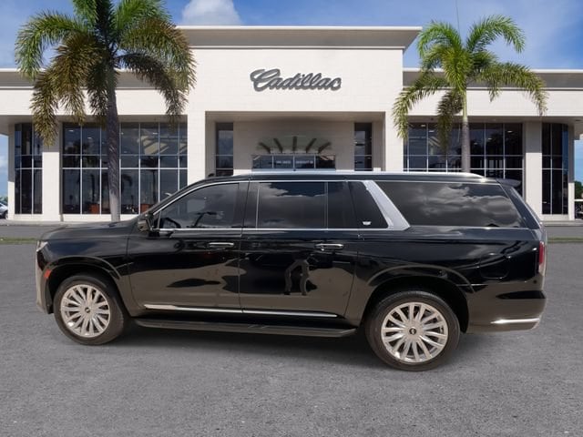 2023 Cadillac Escalade ESV Luxury - Photo 9
