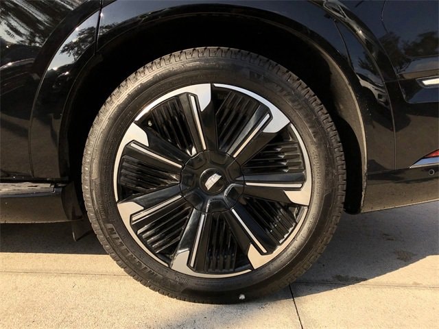 Used 2025 Cadillac Escalade IQ Sport 2 with VIN 1GYTEFKL8SU107909 for sale in Pembroke Pines, FL