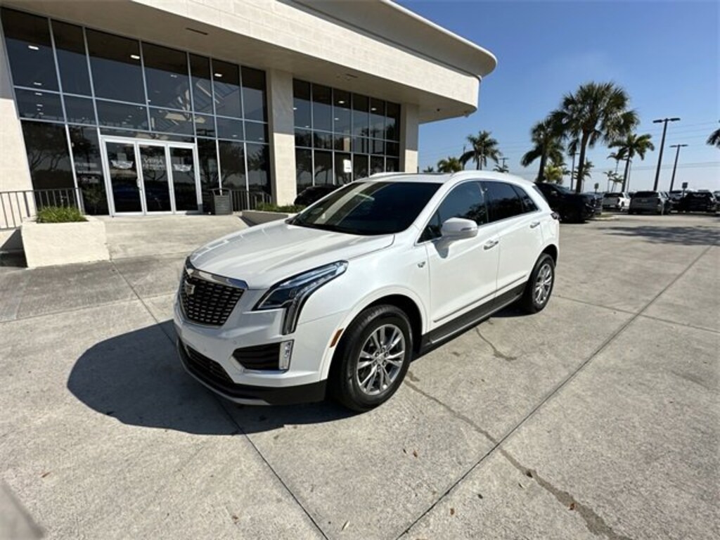 Certified 2023 CADILLAC XT5 Premium Luxury SUV