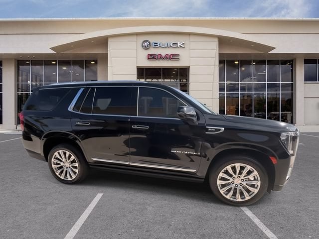 2023 GMC Yukon Denali - Photo 16