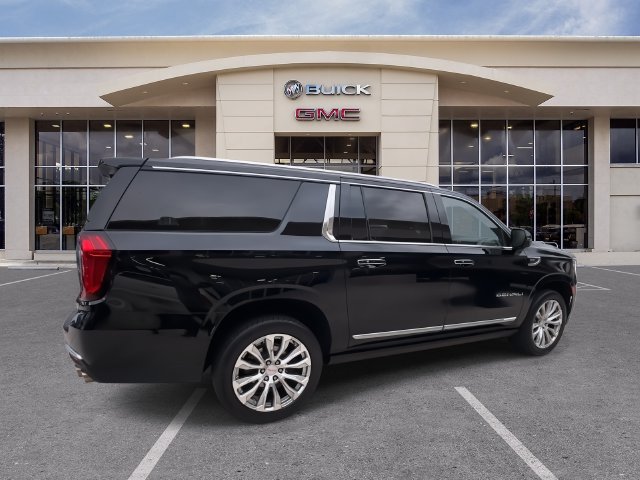 2023 GMC Yukon XL Denali - Photo 15