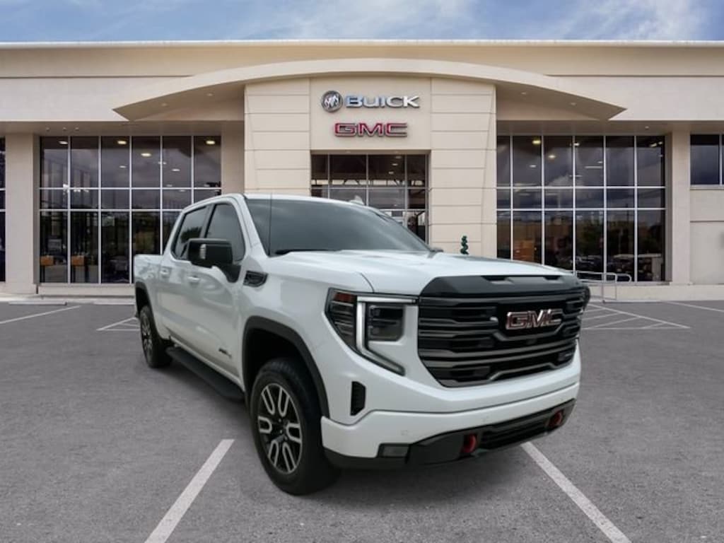 Used 2025 GMC Sierra 1500 AT4 Truck