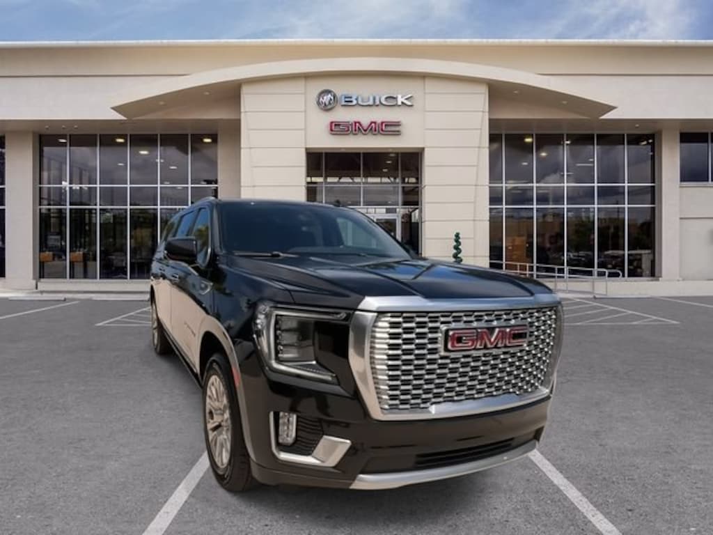 Used 2023 GMC Yukon XL Denali SUV