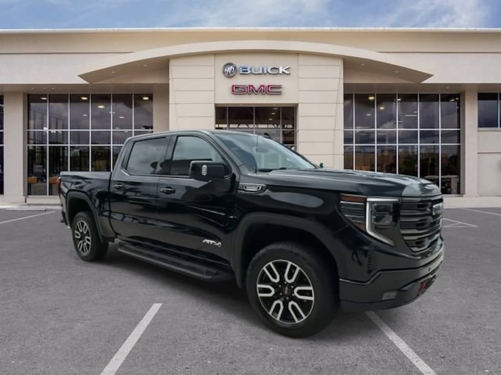 Used 2023 GMC Sierra 1500 AT4 Truck