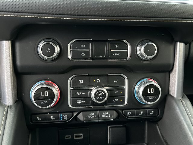 2024 GMC Yukon XL SLT - Photo 25