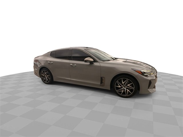 2023 Kia Stinger GT-Line photo 2