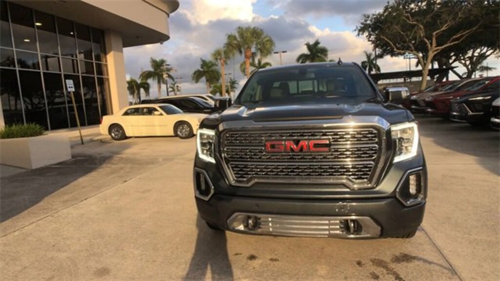 Used 2022 GMC Sierra 1500 Limited Denali Truck