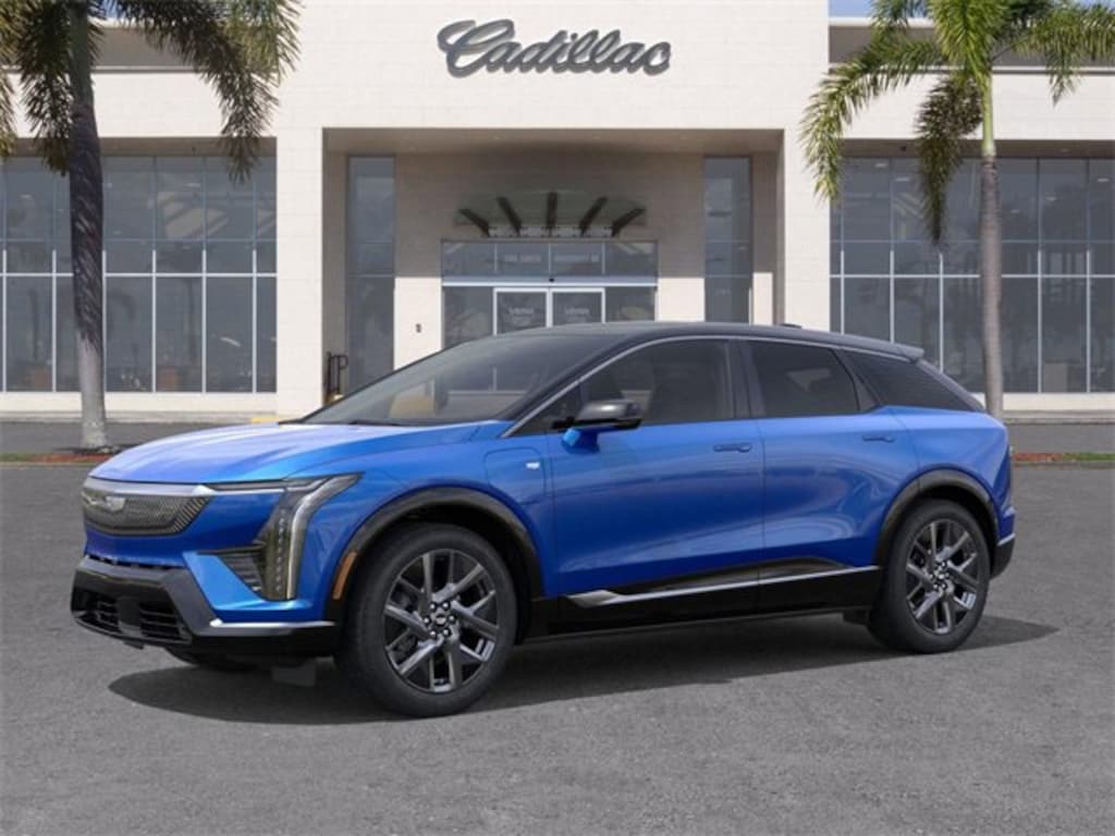 New 2025 CADILLAC OPTIQ Luxury 2 SUV