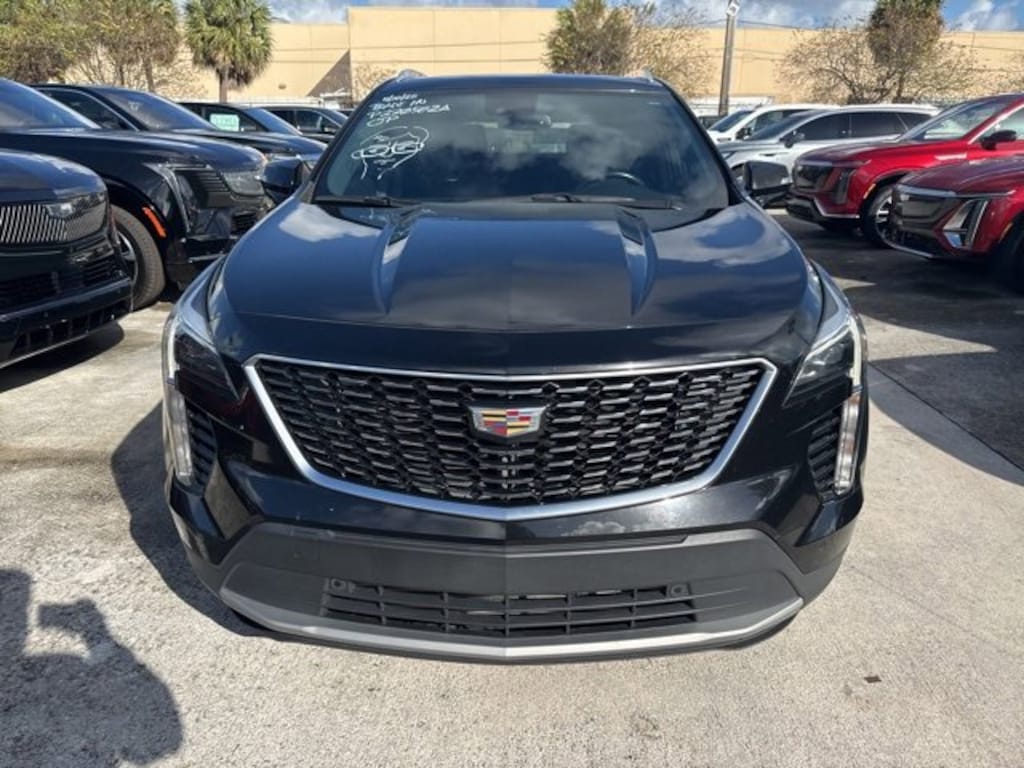 Used 2021 CADILLAC XT4 Premium Luxury SUV