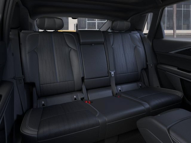 2026 Cadillac LYRIQ Luxury - Photo 17
