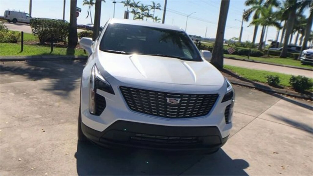 Used 2023 CADILLAC XT4 Luxury SUV