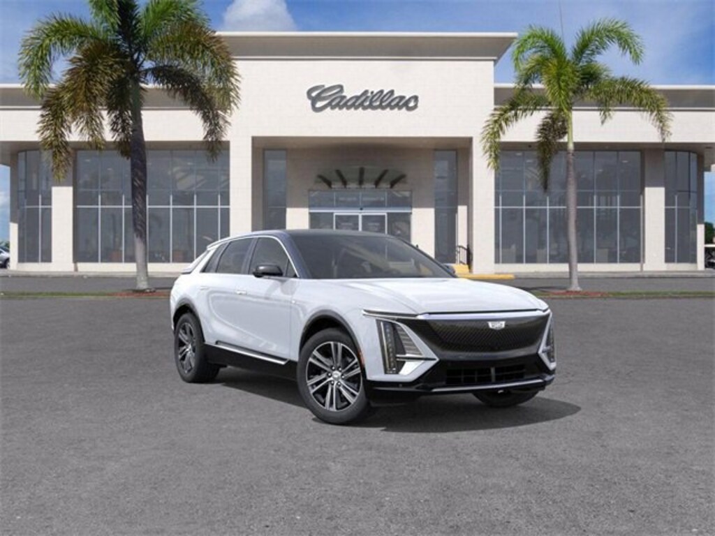 New 2026 CADILLAC LYRIQ Luxury SUV
