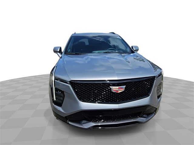 2025 Cadillac XT4 Sport photo 4