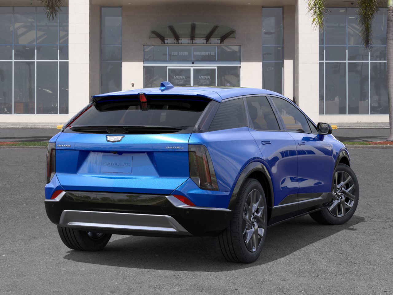 2025 Cadillac Optiq Luxury photo 4
