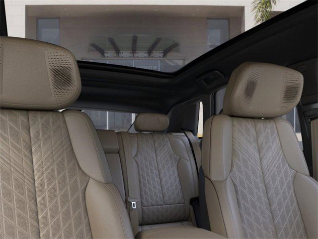 2026 Cadillac LYRIQ Signature Luxury's photo