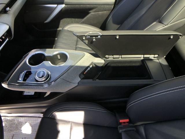 2025 Cadillac OPTIQ Sport 2 - Photo 29