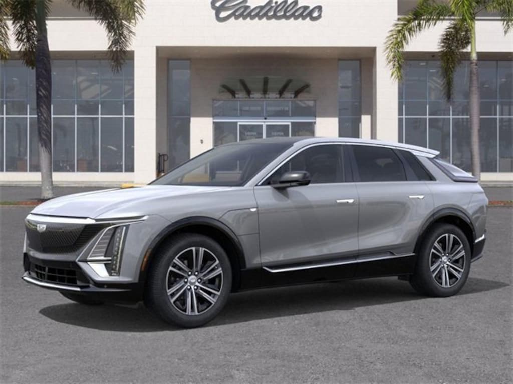 New 2026 CADILLAC LYRIQ Luxury SUV