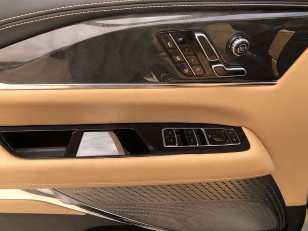 New 2025 CADILLAC ESCALADE IQ Luxury 2 SUV