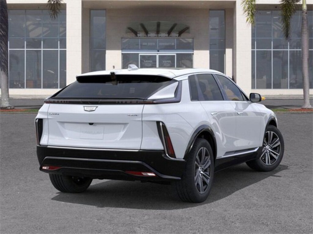 New 2026 CADILLAC LYRIQ Premium Luxury SUV