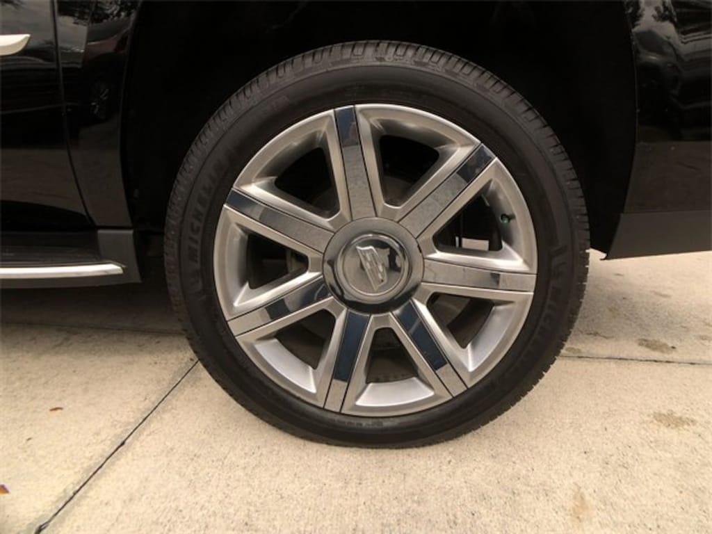 Used 2019 CADILLAC Escalade ESV Luxury SUV