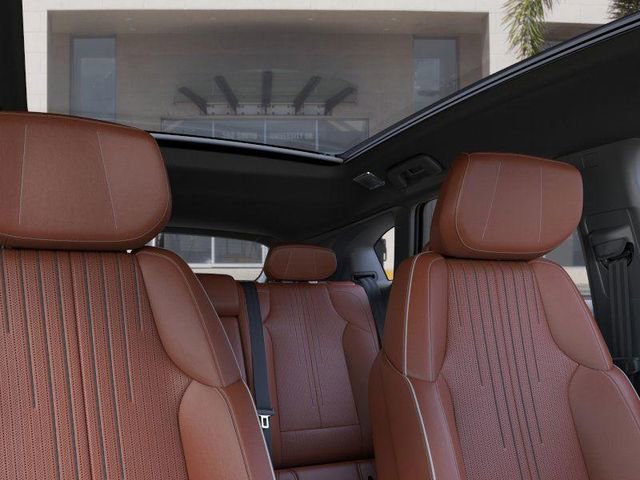 2025 Cadillac OPTIQ Luxury 2 - Photo 24