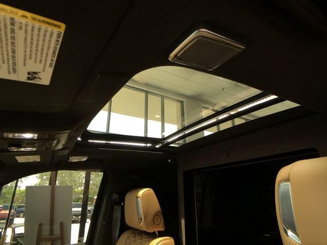 2024 Cadillac Escalade ESV Sport - Photo 12