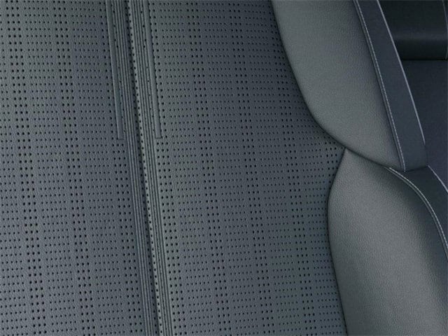 2025 Cadillac LYRIQ Luxury 3's photo