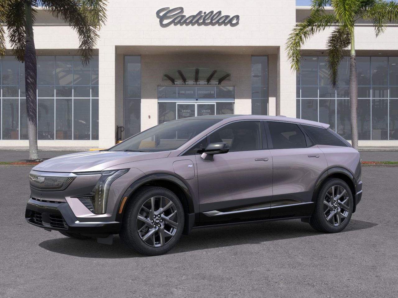 2025 Cadillac Optiq Luxury photo 2